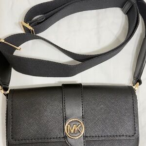 Michael Kors Elegant Black Crossbody with Gold Accents